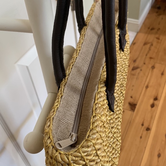Triodream handwoven natural abaca fabric and amp, leather handles baguette shape - Picture 3 of 7